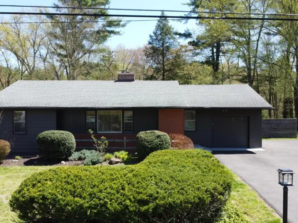 26 Wayside Drive, Hurley, NY 12443