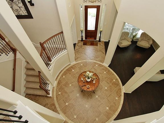 5th image of 6210 Riverchase Glen Dr