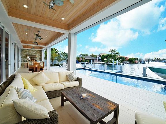 Home For Sale In Tropic Isle