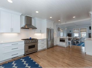 56 Robson Pl, Fairfield, CT 06824