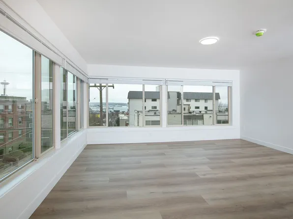 Royal Anne Apartments