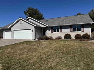 2070 Cobblestone Court, Beloit, WI 53511