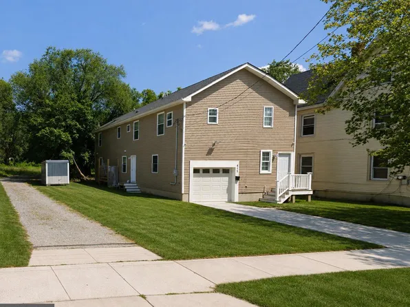 415 N 3rd St, Millville, NJ 08332