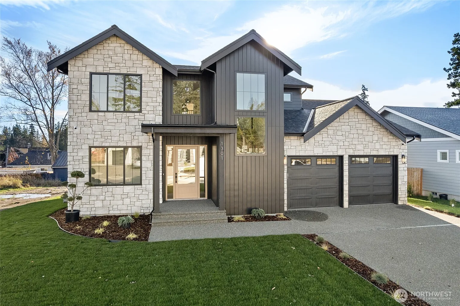 1301 Leighton Street photo 1