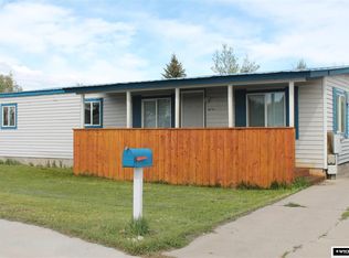 1070 N 6th St, Lander, WY 82520