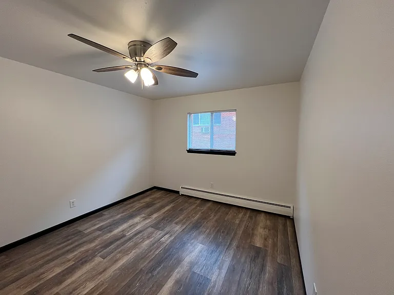 2306 Badger Pkwy #6 — Photo 8