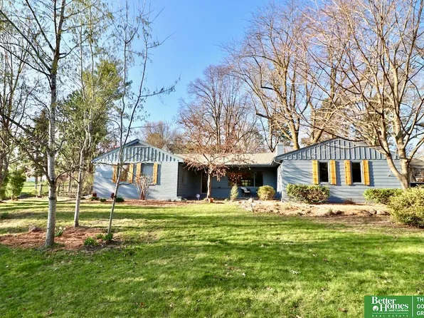 7811 Pierce Cir, Omaha, NE 68124