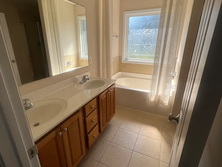 24 Sapphire Dr — Photo 24