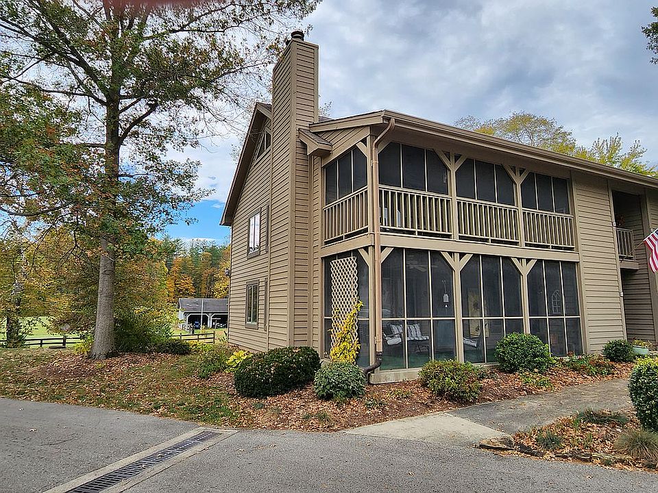 1st image of 280 W Main St Unit 11