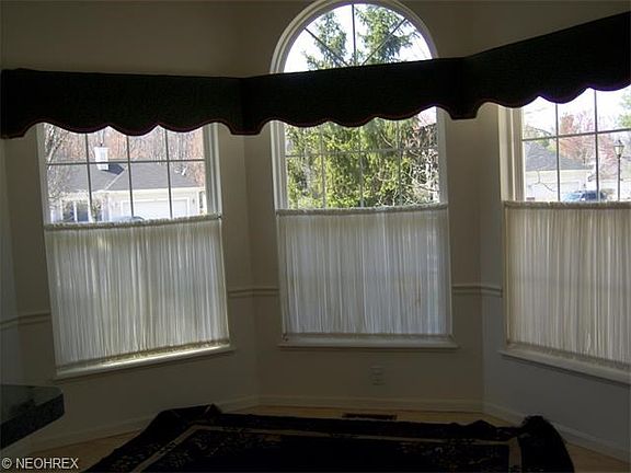 5th image of 2865 Wyndgate Ct #6
