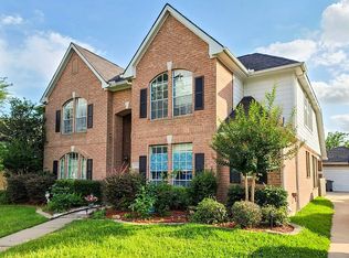 17511 Memorial Crest Dr, Spring, TX 77379