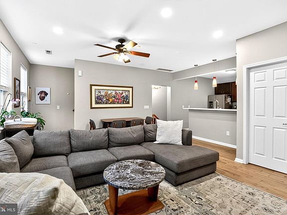 5th image of 4465 Driftwood Dr #122