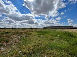 8712 University Ave, Lubbock, TX 79423