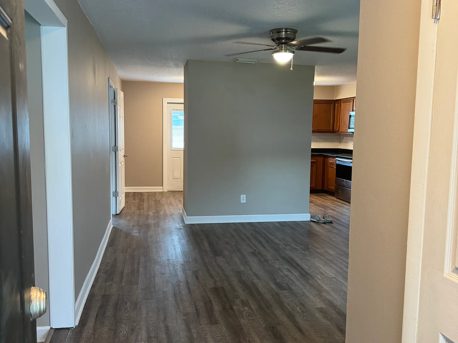 4 bed, 1550 sqft, $3,200 — Photo 3
