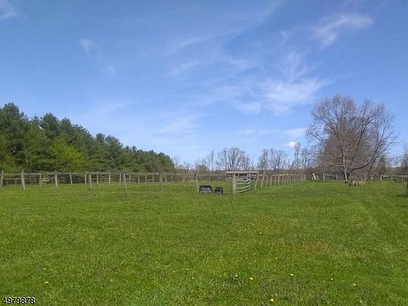 4th image of 663 County Road 513