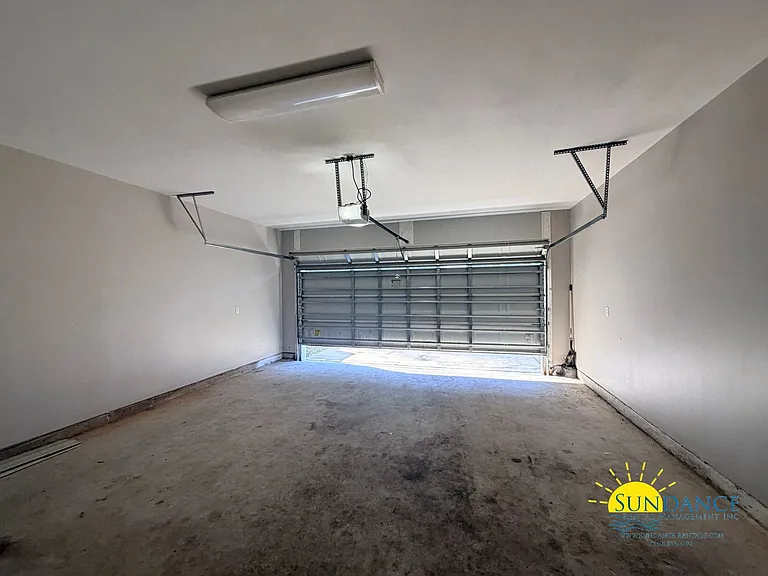 196 Johnson Ct — Photo 26