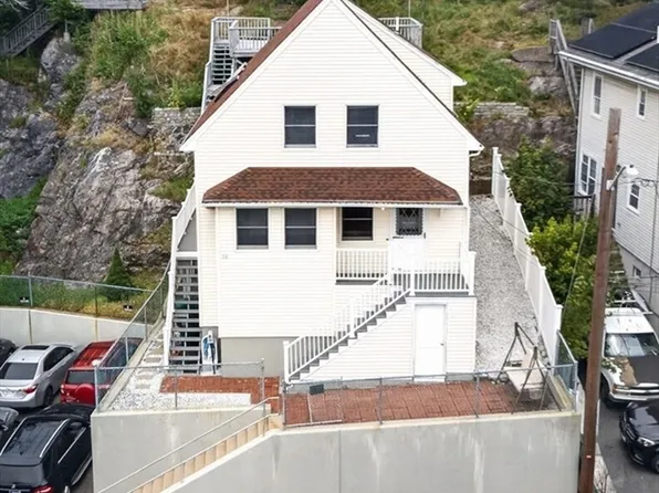 30 Brownville Ave, Lynn, MA 01902