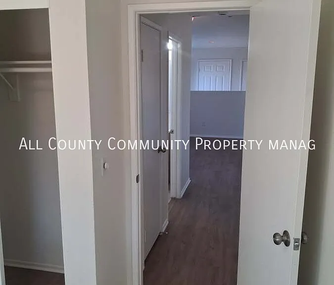 58439 Palisade Dr #B — Photo 16
