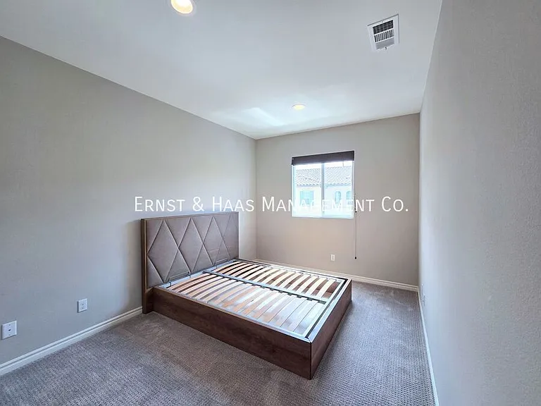 4735 Holly Ave — Photo 29