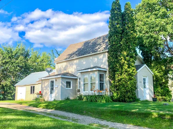 609 13th Ave W, Alexandria, MN 56308