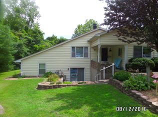 230 Linden Dr, Belleville, IL 62221
