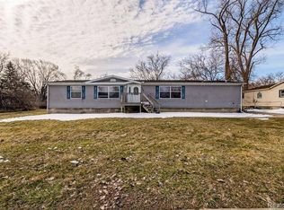 28581 Beechnut St, Inkster, MI 48141