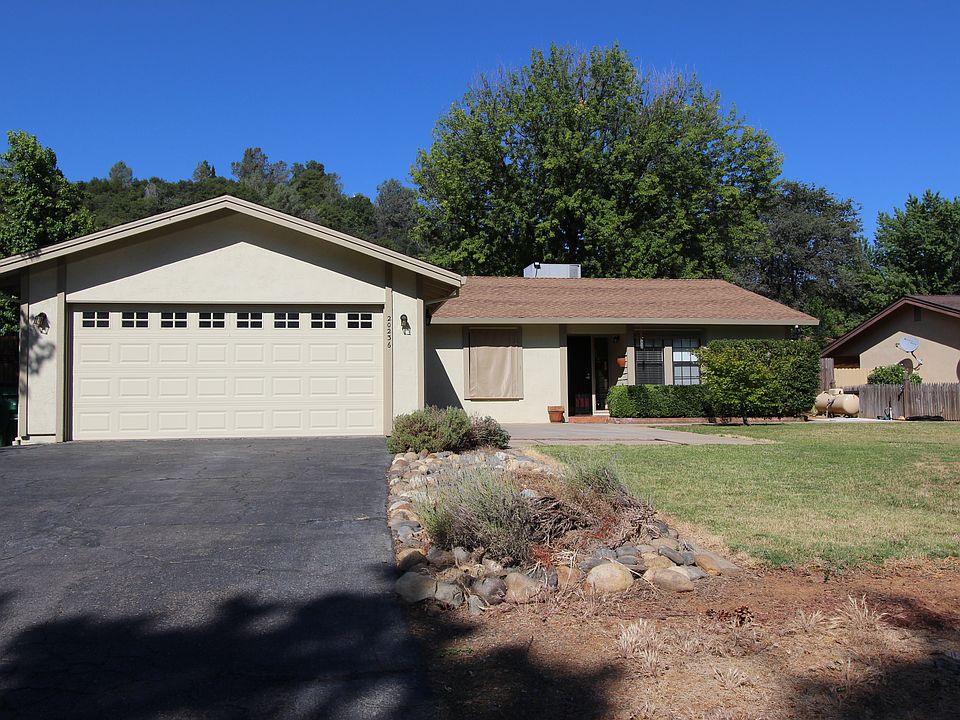 1st image of 20236 Leland Dr