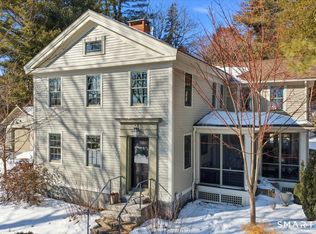 56 S Main St, Essex, CT 06426