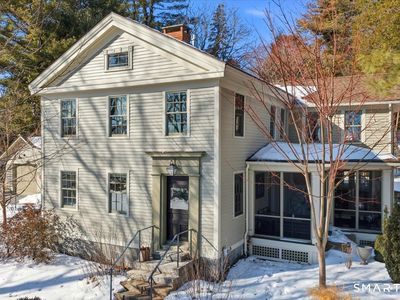 56 South Main Street, Essex, CT, 06426