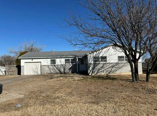 113 Will Rogers Ave, Guymon, OK 73942