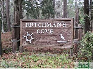 30 Dutchmans Cove Rd, Midway, GA 31320