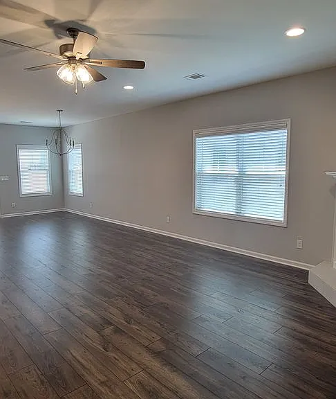 857 Hedgefield Way — Photo 6