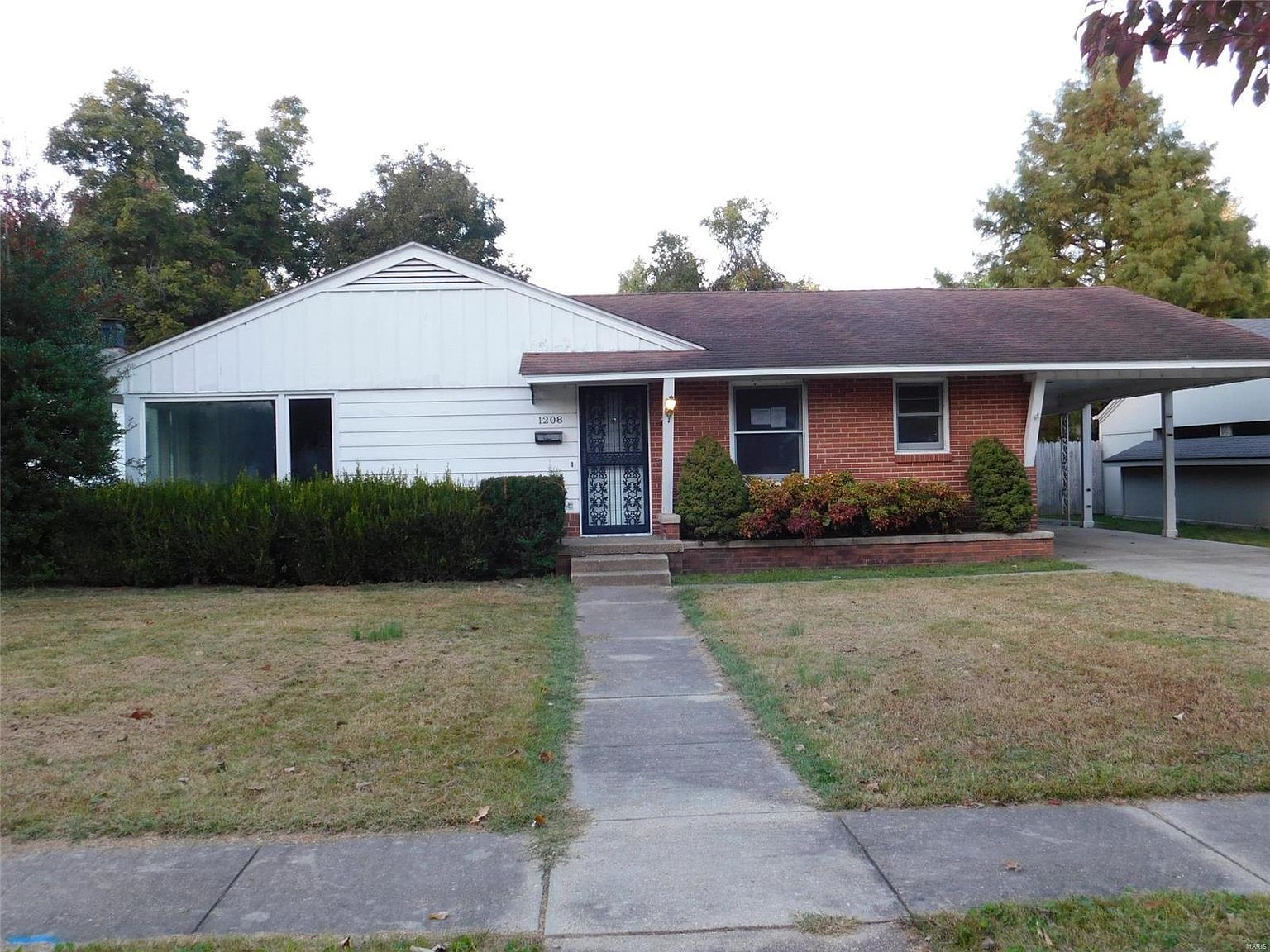 1208 E Commercial St, Charleston, MO 63834 Zillow