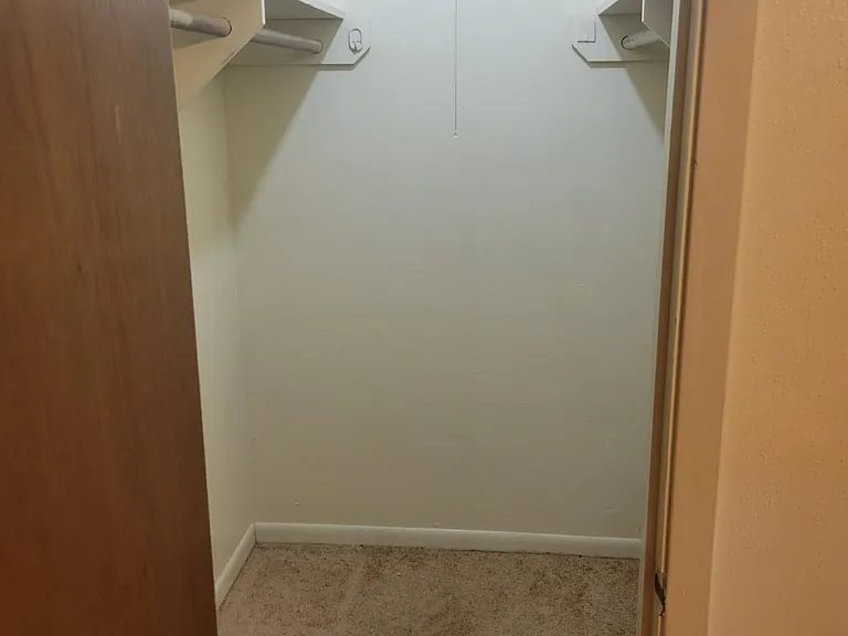 1404 Sunny Ct — Photo 6