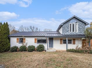 12 Franklin Dr, Cartersville, GA 30120