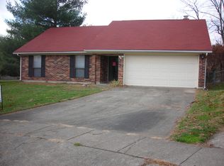 3201 Foxchase Ct, Lexington, KY 40515