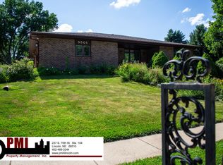 5501 S 68th St, Lincoln, NE 68516