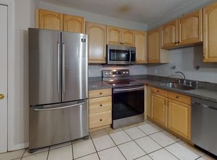 18 Glencoe St APT 11, Brighton, MA 02135