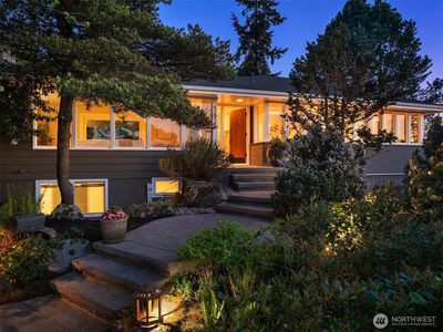 5717 SW Hanford Street, Seattle, WA, 98116