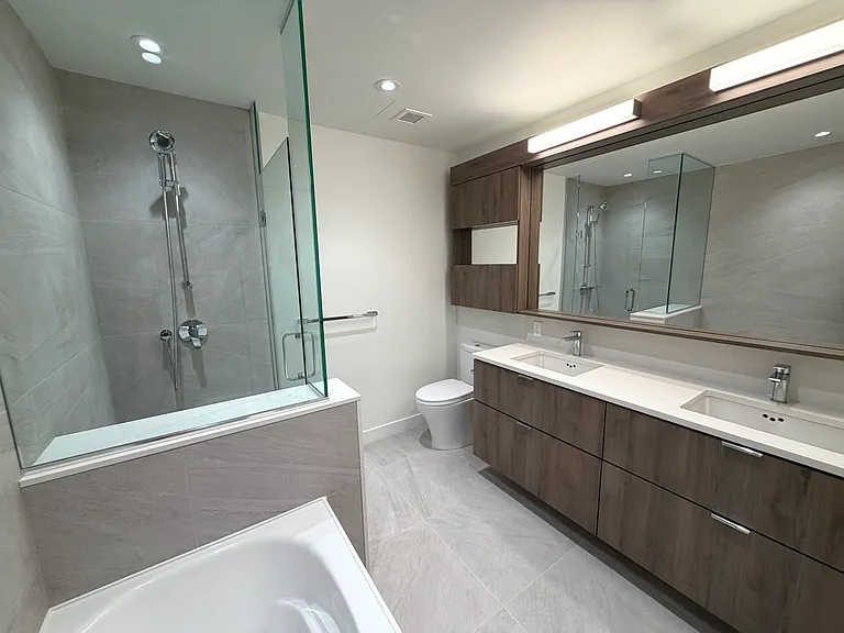 755 Harbourside Dr #714 — Photo 16