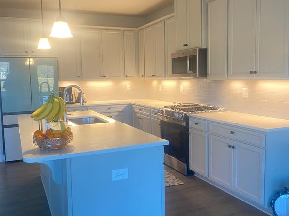 1606 Respect St NW #1606