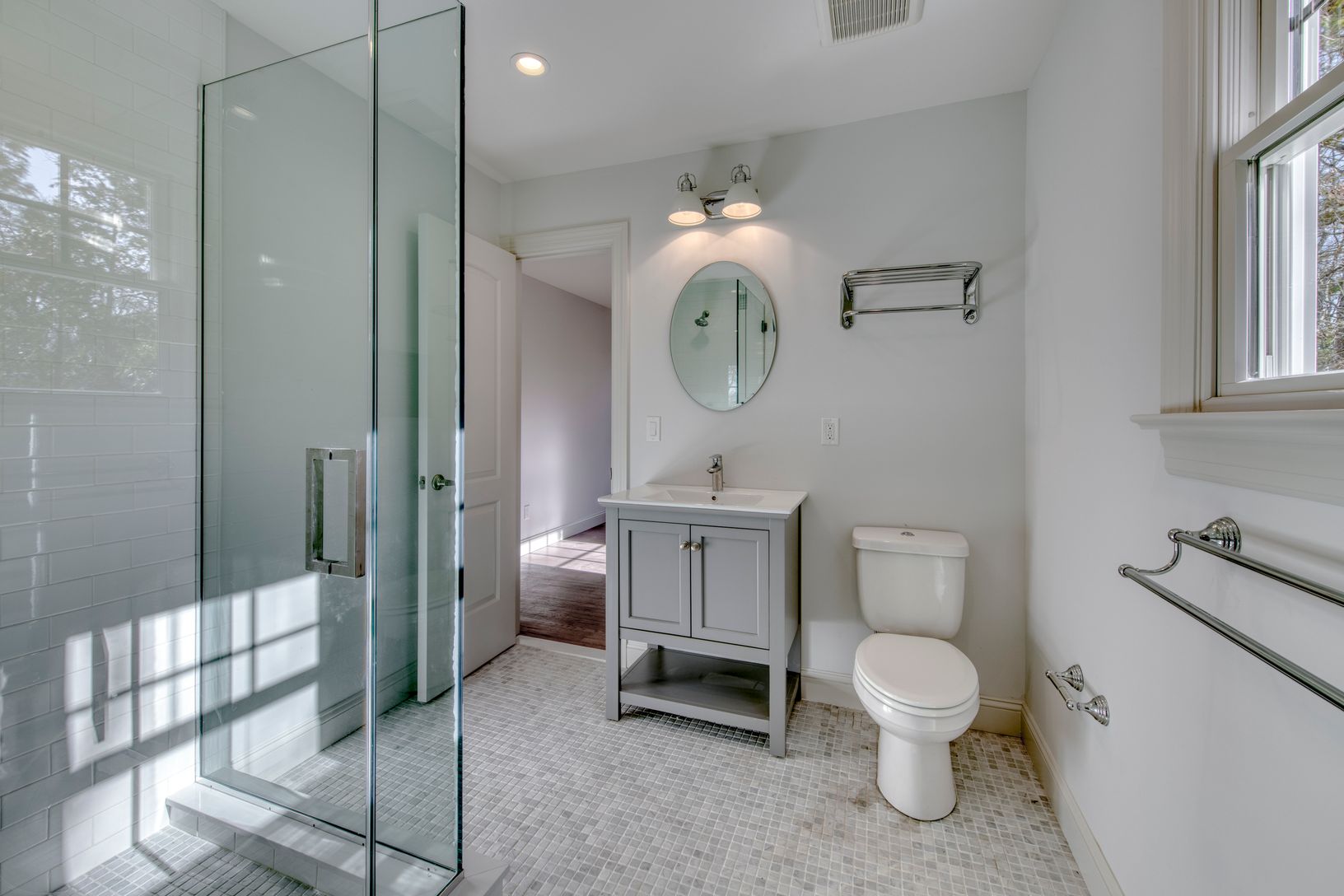  First floor bathroom