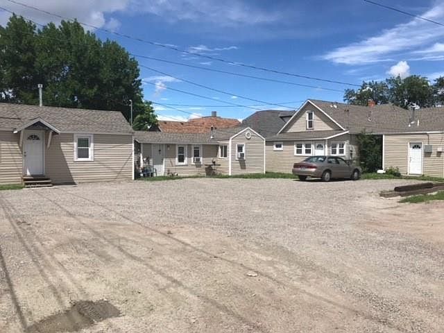 1st image of 114 S 31st St