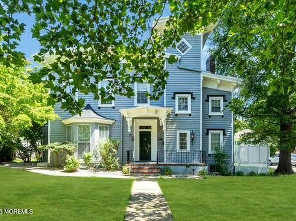 27 Spring St APT C