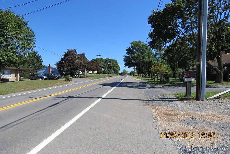 2nd image of 713 New Bloomfield Rd
