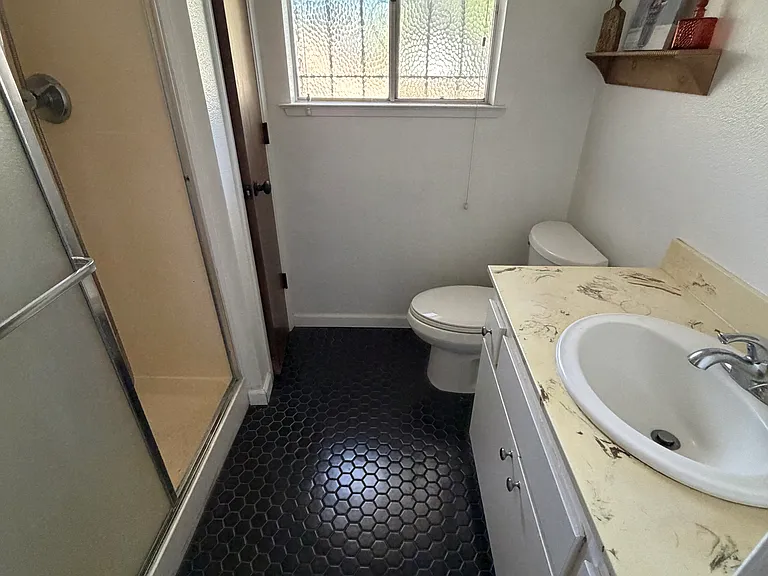 7329 Villa Del Sol Ln — Photo 14