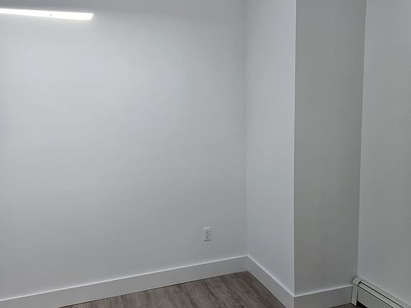 4th image of 1311 Harrod Ave #B