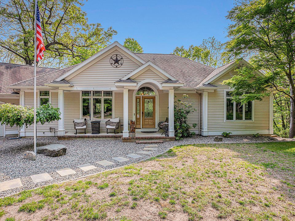 3930 Hall St SW, Grand Rapids, MI 49534 Zillow