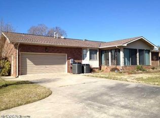 3231 Jersey Ct, Colonial Heights, VA 23834