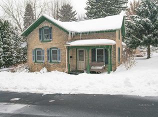 114 East Green Street, Watertown, WI 53098